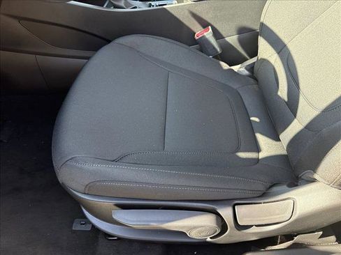 New 2026 Hyundai Tucson SE image 4