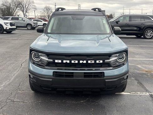 Used 2022 Ford Bronco Sport Outer Banks w/ Tech Package image 2