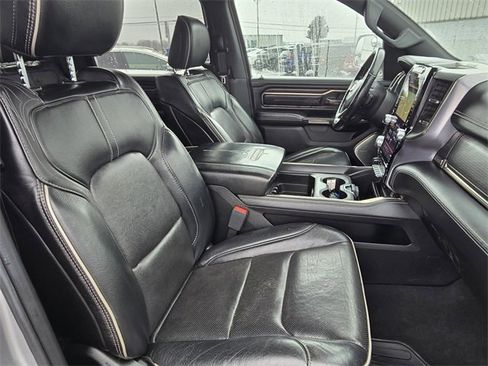 Used 2019 RAM 1500 Limited image 32