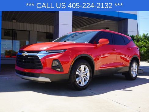 Used 2021 Chevrolet Blazer LT FWD image 1