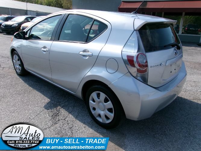 Used 2014 Toyota Prius C Two FWD image 3