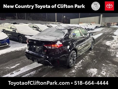New 2026 Toyota Corolla SE image 3