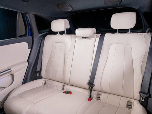 Certified 2025 Mercedes-Benz GLA 250 250 SUV image 15