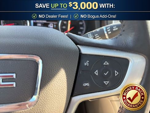 Used 2018 GMC Acadia SLT w/ LPO, Floor Liner Package image 25