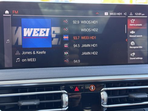 Used 2023 BMW X3 xDrive30i image 21