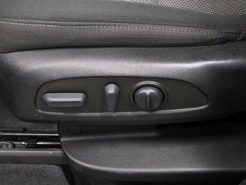 Used 2023 Chevrolet Traverse LT w/ LPO, Floor Liner Package image 26