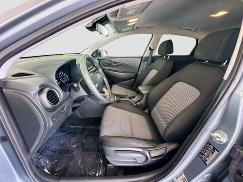 Used 2021 Hyundai Kona SE FWD image 17