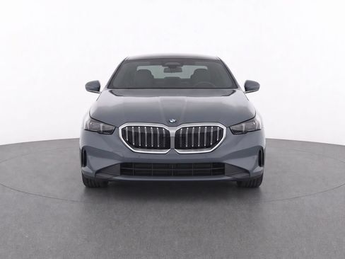 Certified 2024 BMW 530i xDrive w/ Premium Package AWD/4WD image 36