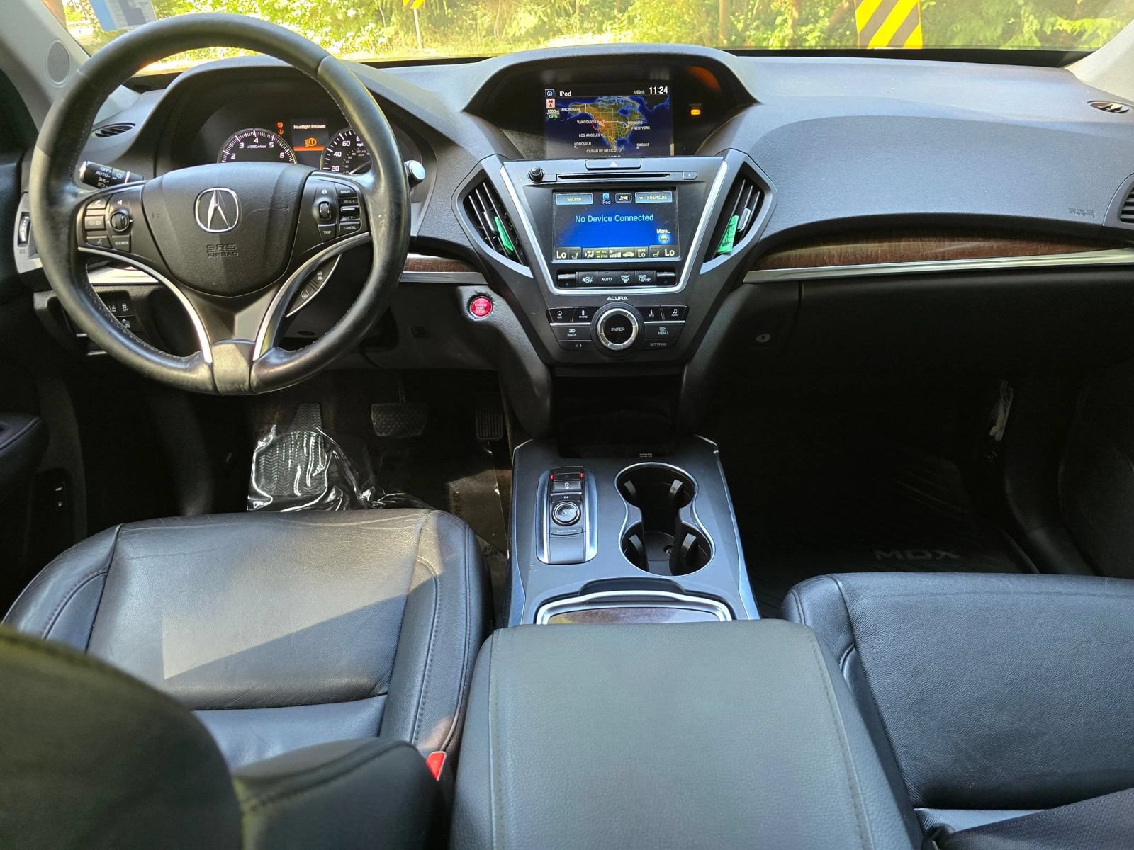 Used 2017 Acura MDX w/ Technology Package AWD/4WD image 19