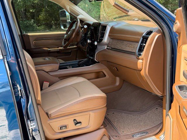 Used 2021 RAM 2500 Limited AWD/4WD image 13