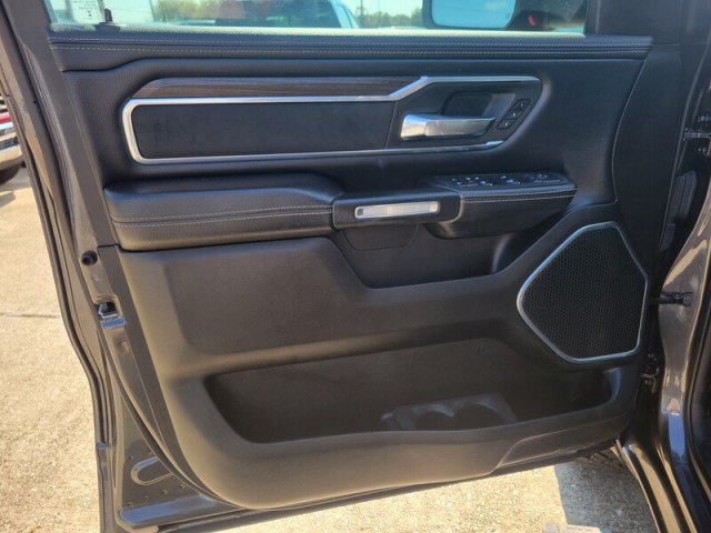 Used 2025 RAM 1500 Laramie w/ Laramie Southwest Edition AWD/4WD image 15