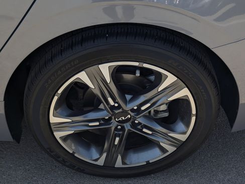 Used 2022 Kia K5 EX w/ EX Premium Package FWD image 7