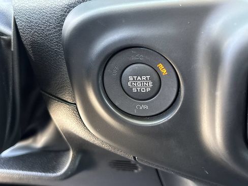 Used 2023 Jeep Wrangler Unlimited Sport AWD/4WD image 14