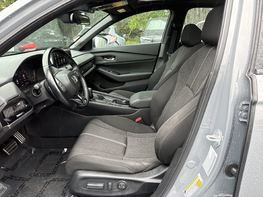Used 2025 Honda Accord Sport image 5