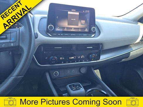 Certified 2023 Nissan Rogue SV w/ SV Premium Package image 16