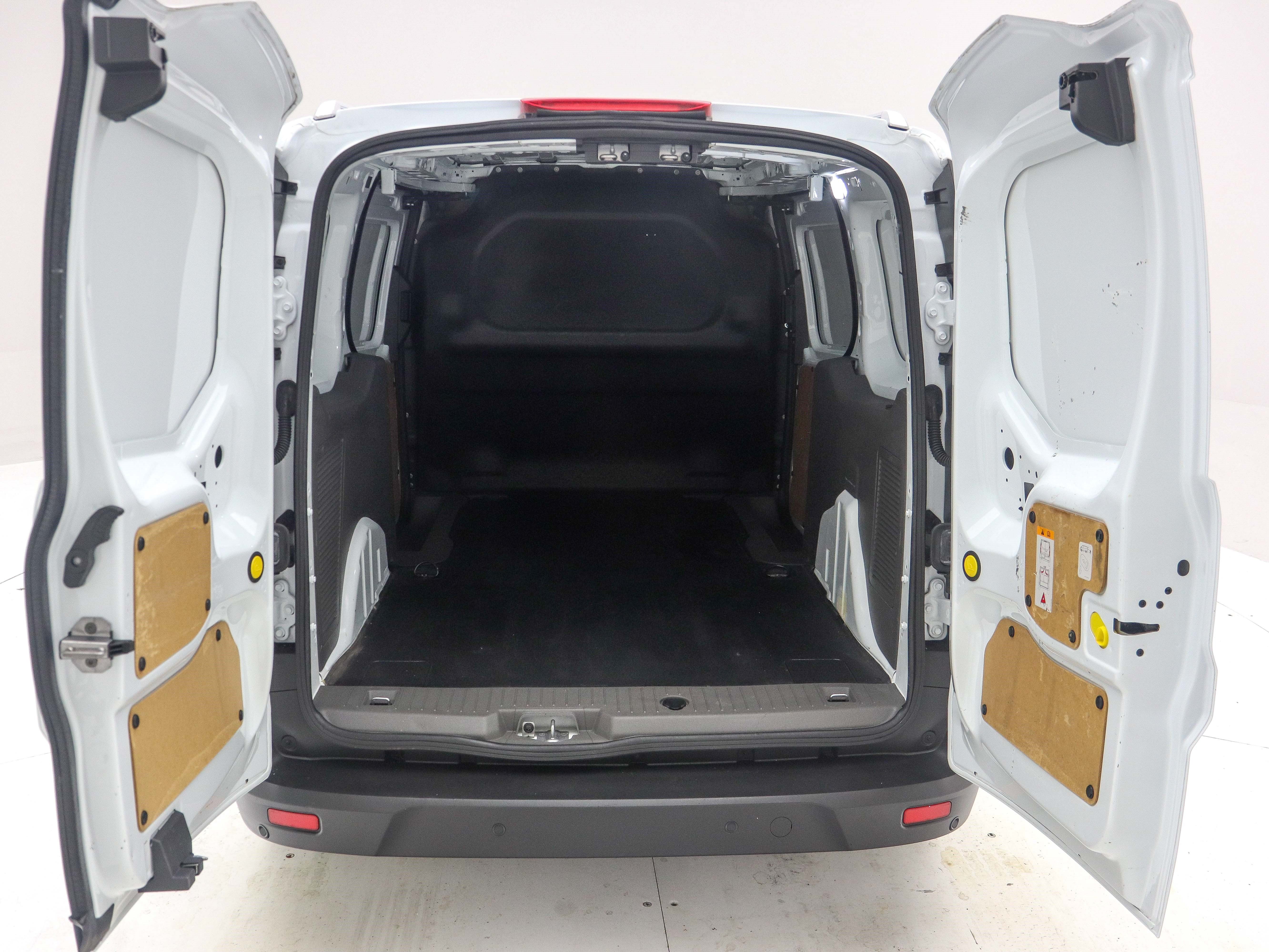 Used 2020 Ford Transit Connect XL FWD image 11