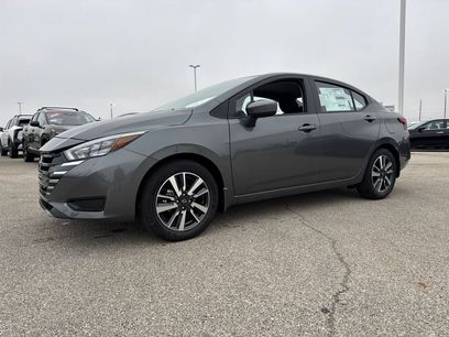 New 2025 Nissan Versa SV w/ Trunk Package