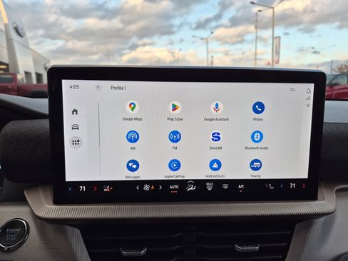 Used 2025 Ford Explorer Active w/ Active Comfort Package image 36