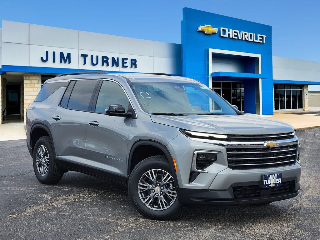New 2026 Chevrolet Traverse LT w/ Driver Confidence Package FWD image 1