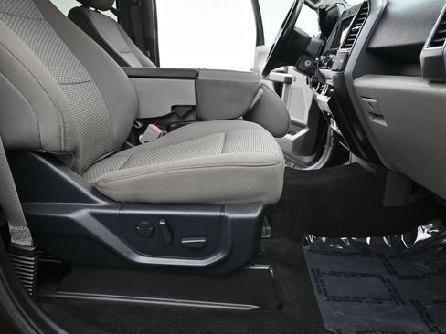Used 2019 Ford F150 XLT w/ Equipment Group 302A Luxury AWD/4WD image 19