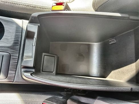 Used 2021 Ford Escape SE w/ Convenience Package image 21