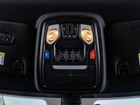 Used 2021 RAM 2500 Big Horn w/ Level 2 Equipment Group image 28