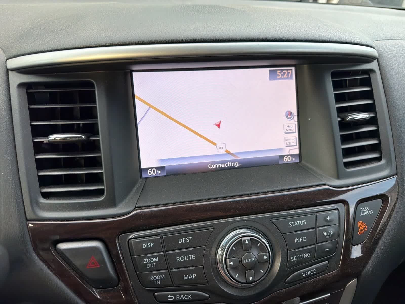 Used 2014 Nissan Pathfinder SL w/ SL Tech Package AWD/4WD image 3