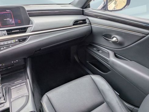 Used 2021 Lexus ES 350 w/ Premium Package FWD image 18