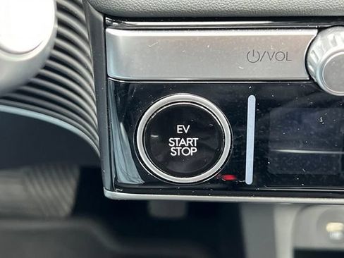 Certified 2024 Hyundai Ioniq 5 SEL RWD image 28