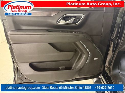 Used 2021 Chevrolet Suburban Z71 w/ Z71 Signature Package AWD/4WD image 27