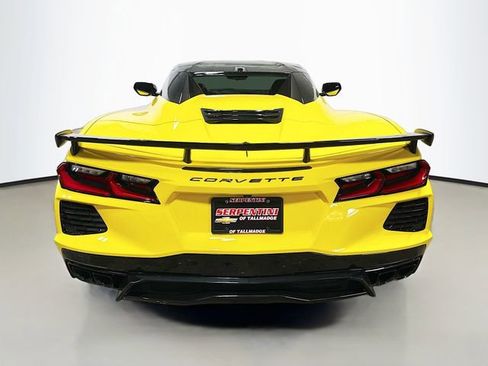 Used 2025 Chevrolet Corvette Stingray Premium Conv w/ Z51 Performance Package RWD image 8