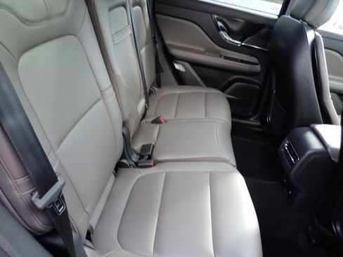 New 2026 Lincoln Corsair Premiere image 14