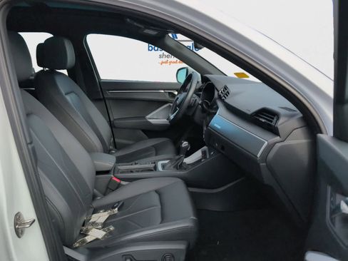 Used 2024 Audi Q3 2.0T Premium image 22