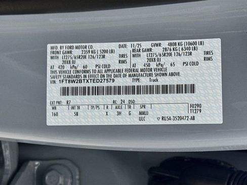 New 2026 Ford F250 Lariat w/ Chrome Package image 38