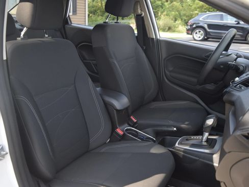 Used 2018 Ford Fiesta SE FWD image 10