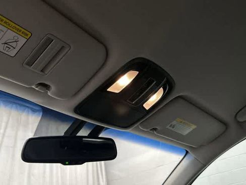 Used 2017 Kia Sorento LX w/ LX Convenience Package image 22