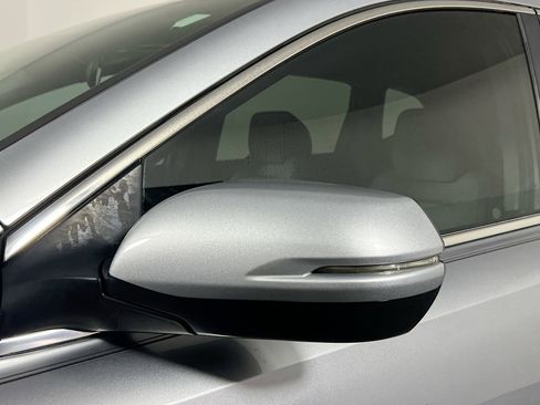 Used 2021 Honda CR-V EX image 12