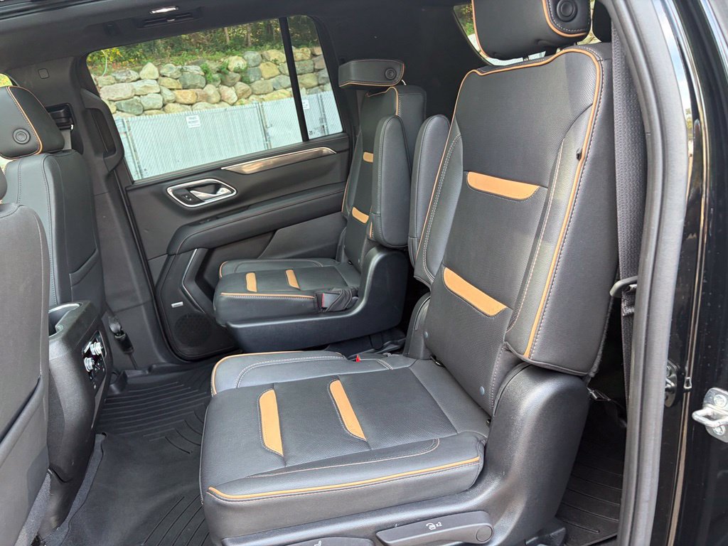 Certified 2023 GMC Yukon XL AT4 w/ AT4 Premium Package AWD/4WD image 27
