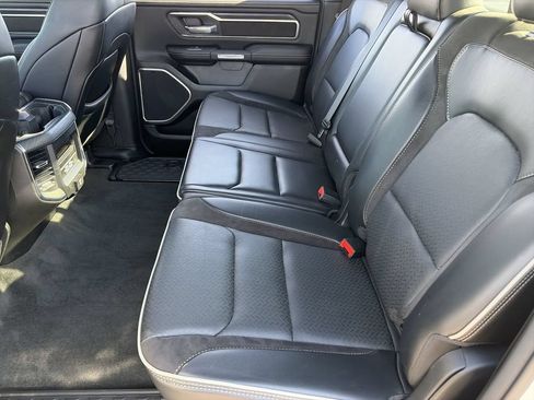 Used 2023 RAM 1500 Laramie AWD/4WD image 33