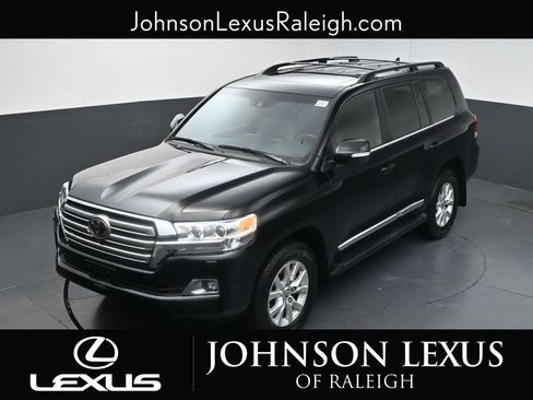 Used 2016 Toyota Land Cruiser AWD/4WD image 25