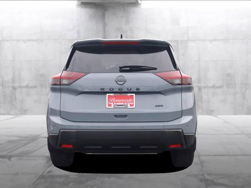 New 2026 Nissan Rogue SV image 6