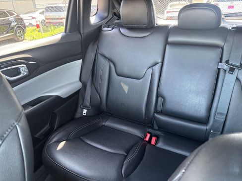 Used 2025 Jeep Compass Limited AWD/4WD image 40