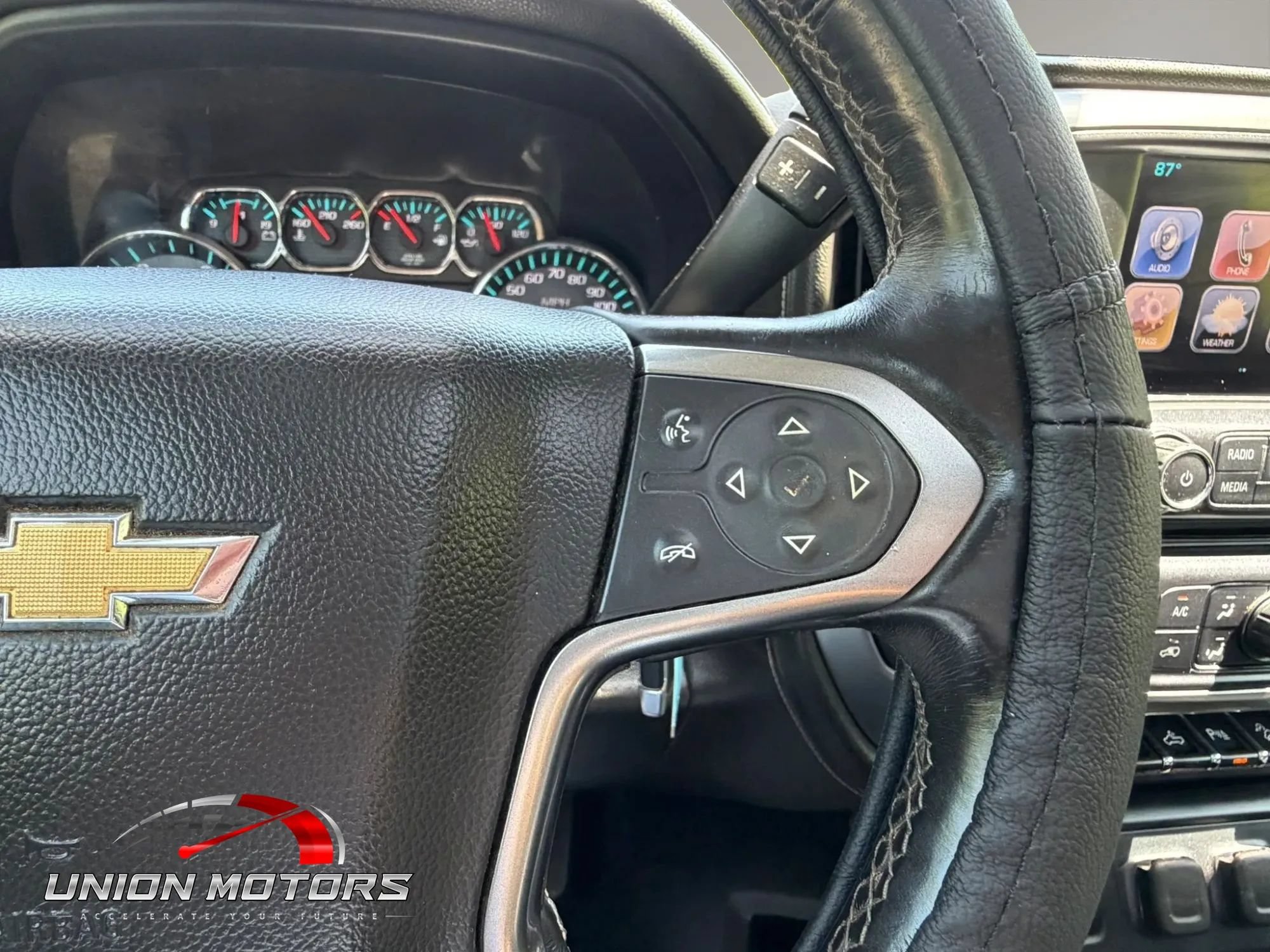 Used 2017 Chevrolet Silverado 2500 LTZ w/ Duramax Plus Package AWD/4WD image 39