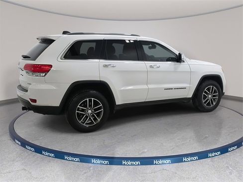 Used 2018 Jeep Grand Cherokee Limited image 6