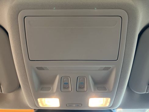 Used 2022 Ford Escape Titanium w/ Class II Trailer Tow Package image 24