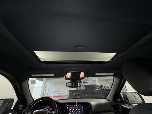 Used 2024 Dodge Durango GT image 24