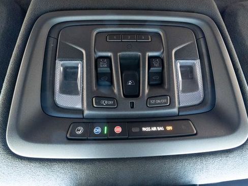 Used 2024 GMC Sierra 2500 Denali Ultimate image 27