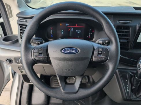 New 2026 Ford Transit 250 148 Medium Roof w/ Load Area Protection Package image 27