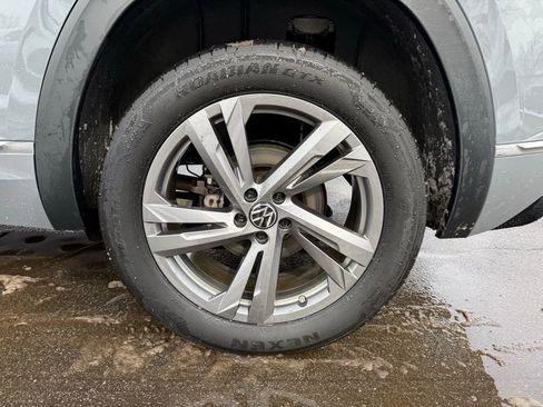 Used 2024 Volkswagen Atlas Cross Sport SEL R-Line image 27