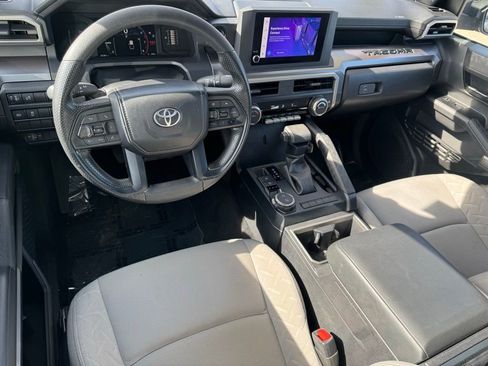 Used 2024 Toyota Tacoma SR5 AWD/4WD image 9